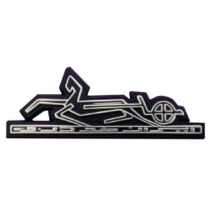Elegante Perzisch auto-embleem voor Peykan in zilver