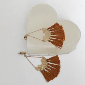 Handgeweven Macramé Oorbel Dangle in Bruin