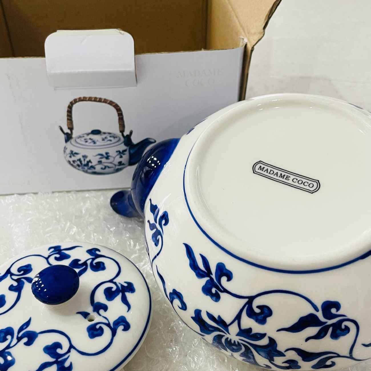 Luxe porseleinen theepot met bladontwerp – 0.65L
