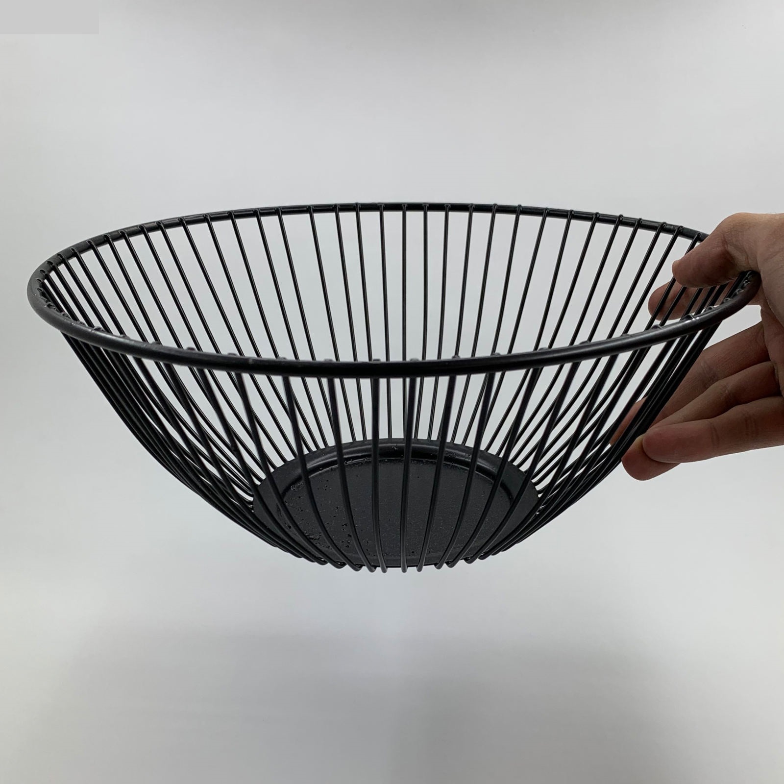 Luxe Zwarte Metalen Fruitmand – Chic & Modern