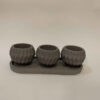 Set van 3 Perzische betonnen vazen in het wit, handgemaakt voor een minimalistische en strakke esthetiek
