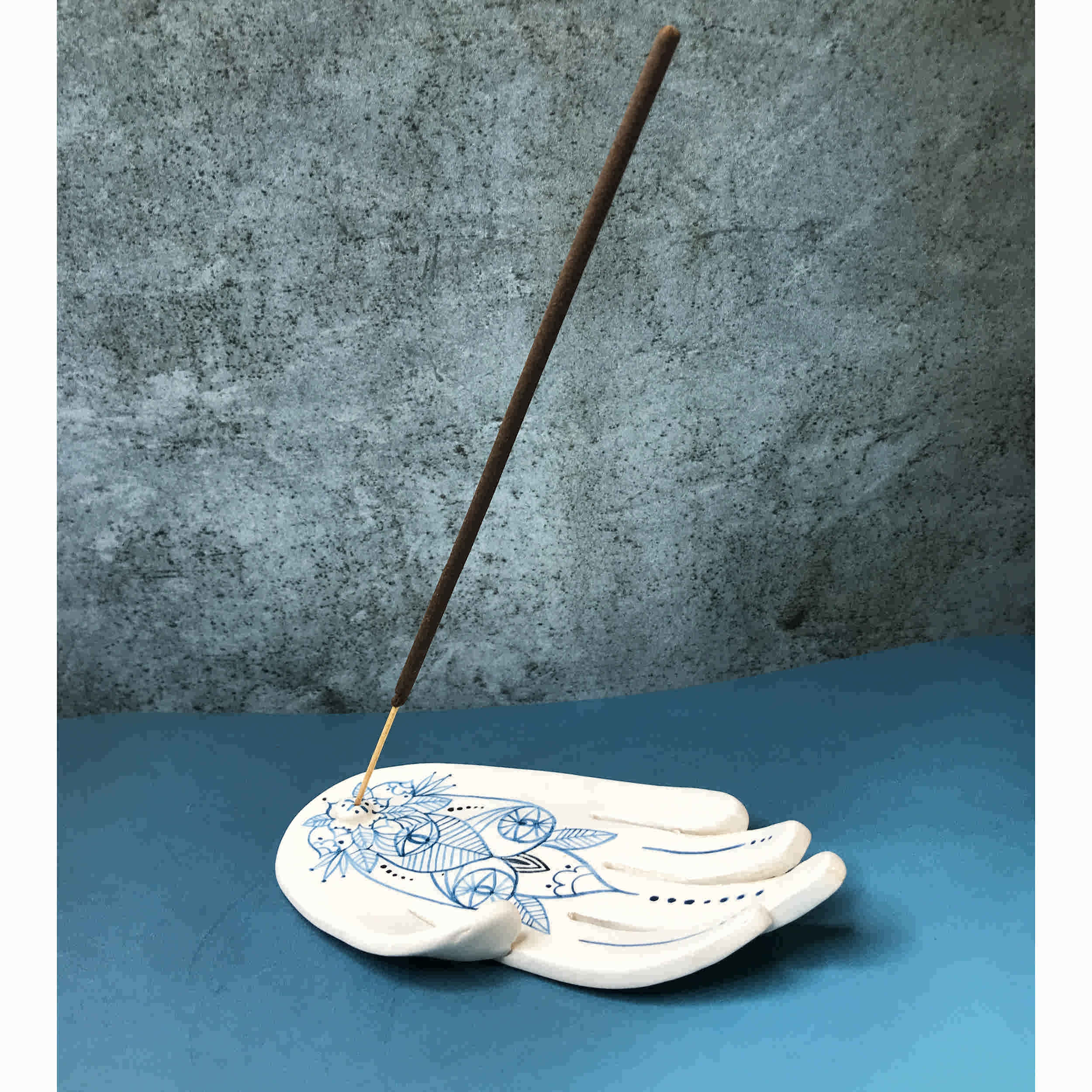 Keramische Wierookhouder – Voor Woondecoratie met Hand Ontwerp