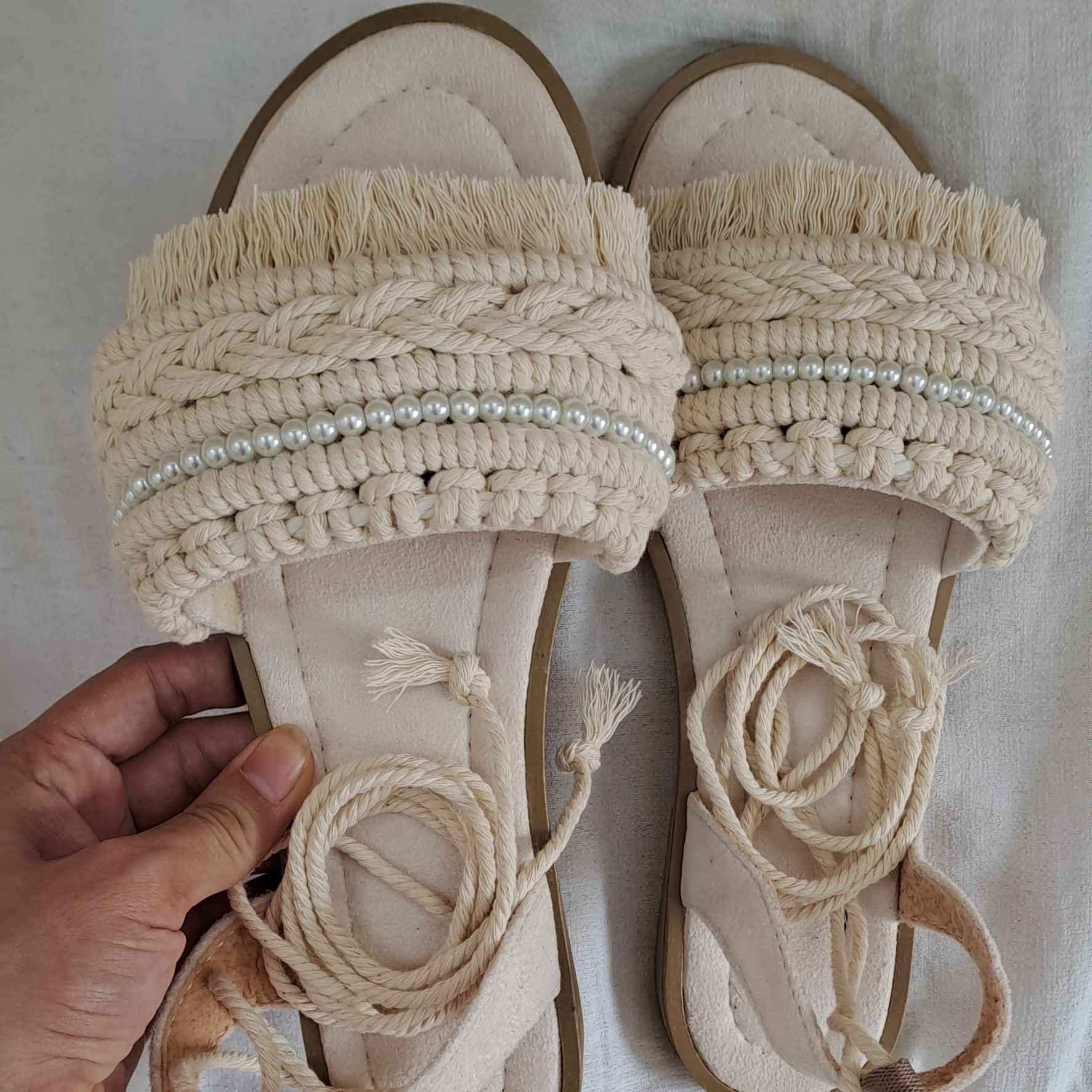 Macramé Sandalen met Oranjebloesem Ontwerp – Boho Sfeer & Comfort
