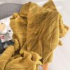 Premium Gebreid Bankkleed – Voeg Elegant en Warmte toe aan Uw Woondecoratie