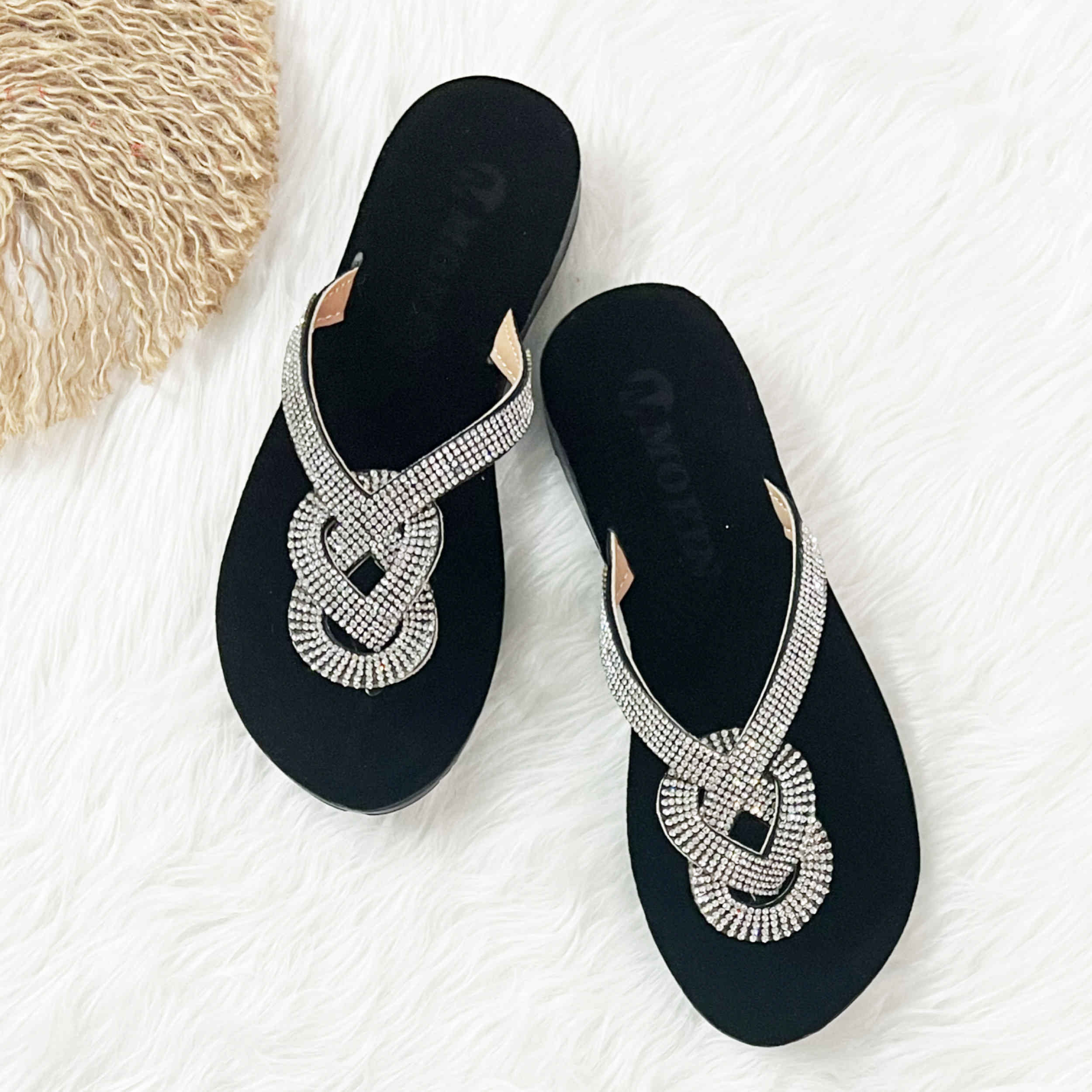 Duurzame Dames Teenslippers – Zwart Textiel