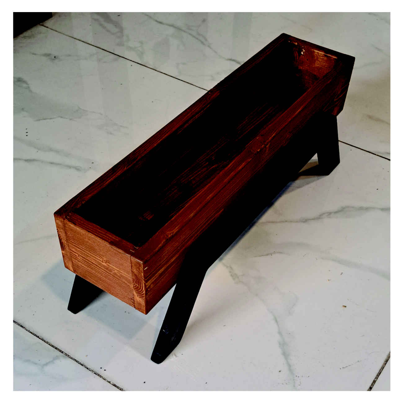 Decoratieve houten vaas – Voor binnen- of buitendecoratie