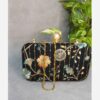 Geborduurde fluwelen clutch met rozenmotief – Linnen