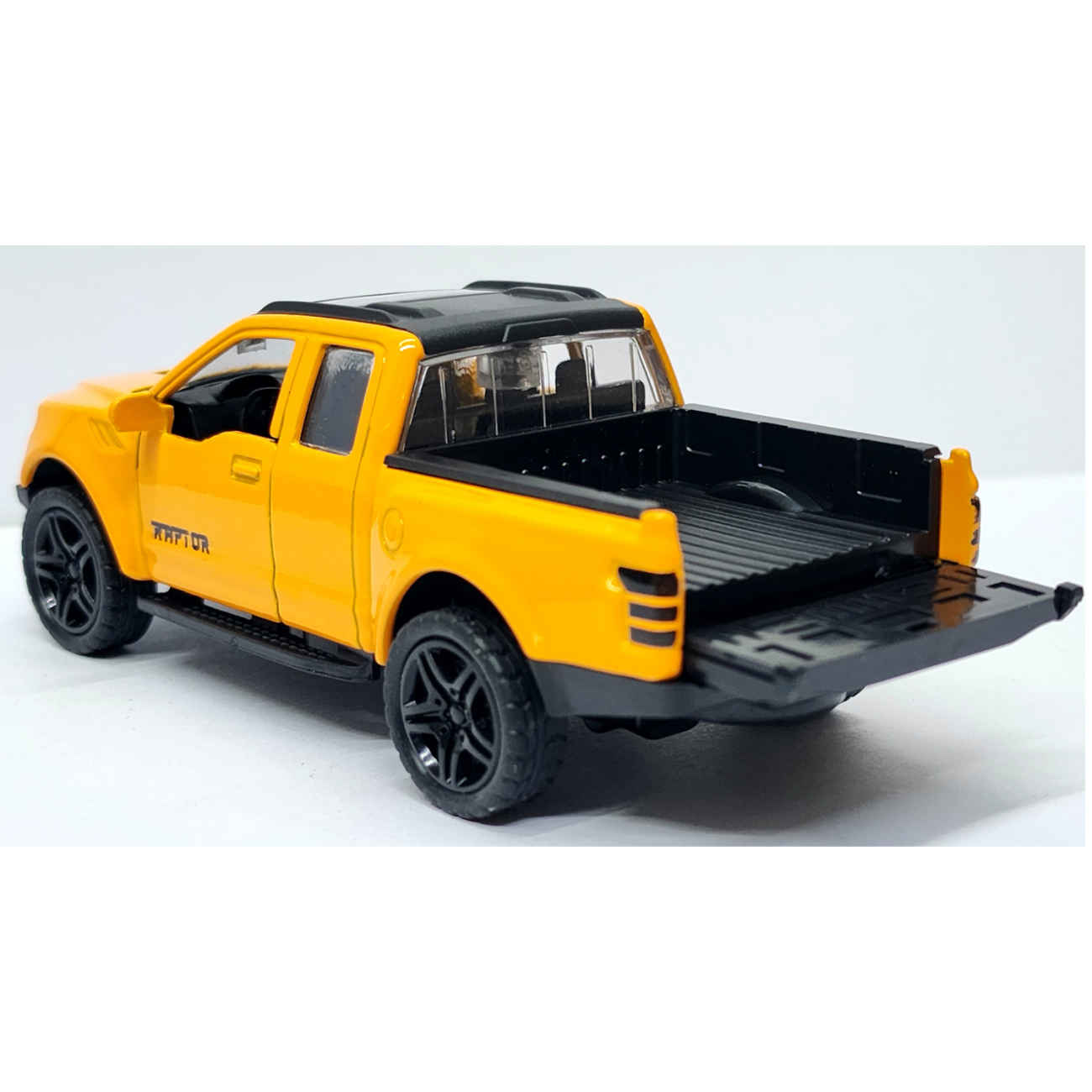 Ford RAPTOR 2010 Metalen Speelgoedauto – Duurzaam met Ongeëvenaarde Stijl en Kracht