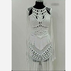 Handgemaakte macramé jurk – Witte Zomerstijl
