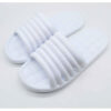 Nikta Cloud Slippers – Moderne Witte Elegante Slippers