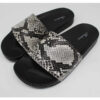 Nikta Cloud Slippers – Zwart met Slangenleerpatroon
