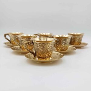 Perzische Messing Theekop & Schotel Set met Pauw Ontwerp in Goud (x6)