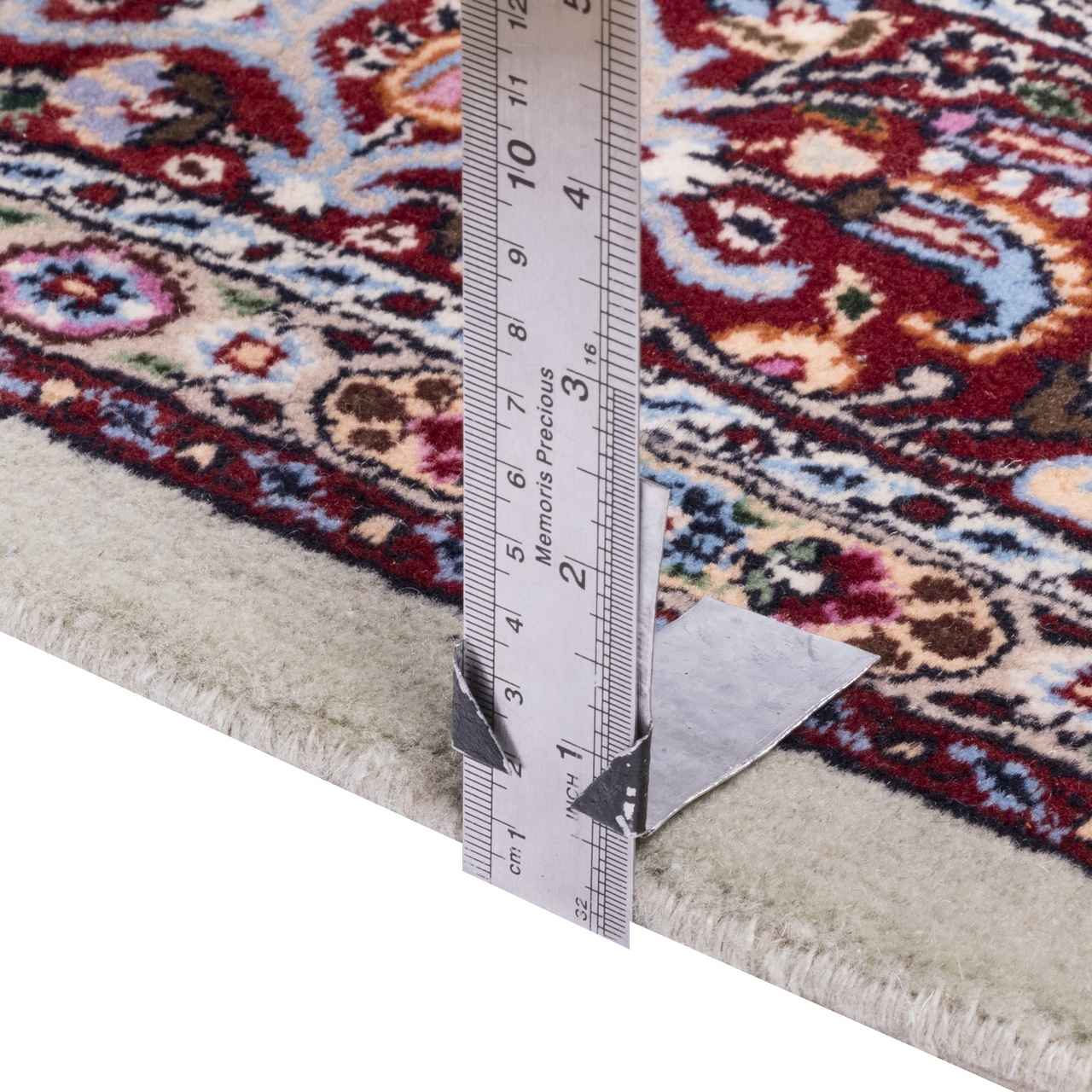 Handgeknoopt Perzisch Birjand Riz Mahi Tapijt (Mahi Medaillon) – Rode Zijde & Wol
