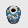 Perzische keramieken enkelstengelvaas met een kenmerkend roodvismotief, een boho-geïnspireerd cadeau of decoratief accent