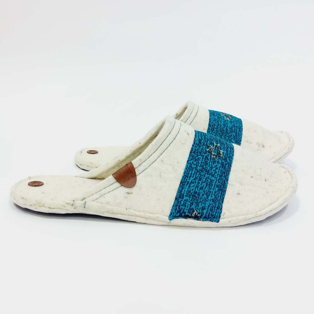 Perzische handgemaakte wollen pantoffels – blauw comfort