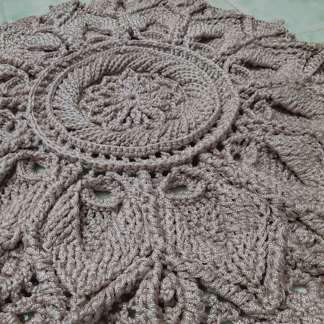 Perzisch handgemaakt macramé vloerkleed – Bladpatroon