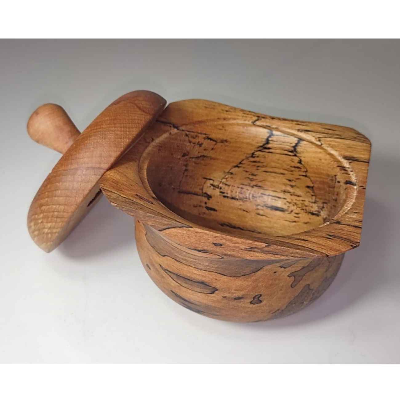 Houten Suikerpot – Natuurlijke Toets voor Uw Tafel