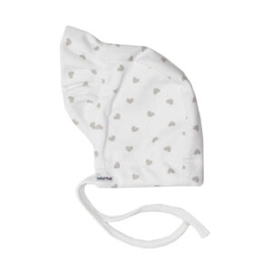 Baby Muts met Oorkleppen – Wit Hartjespatroon