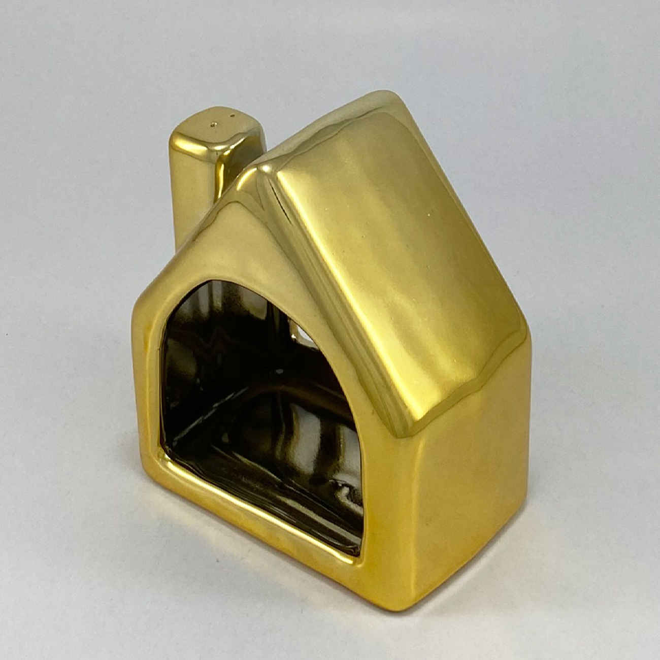 Decoratieve Keramische Kandelaar met Huisje Ontwerp in Goud