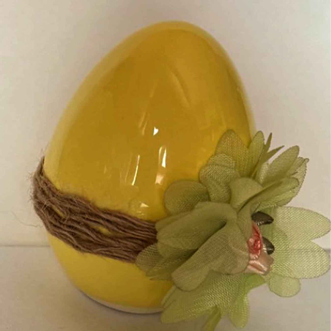 Haft-Sin Ei voor Nowruz – Geel model met bloemen