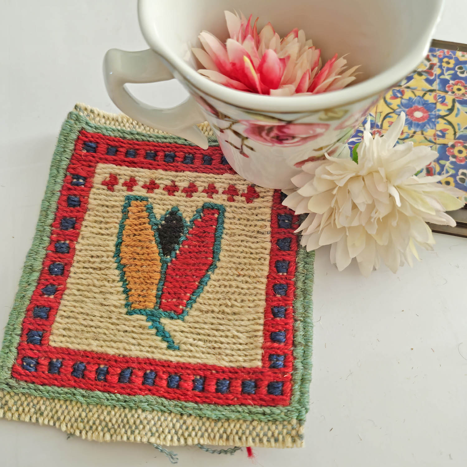 Fars Kilim Onderzitter – Crème Pistachepatroon, Handgeweven Wollen Vierkant