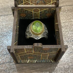 Islamitische Peridot Zilveren Ring voor Mannen met Ya Hussain Kalligrafie