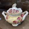Victoriaans 13-delig Porseleinen Theeservies in Elegante Bloemencollectie Prestige Model
