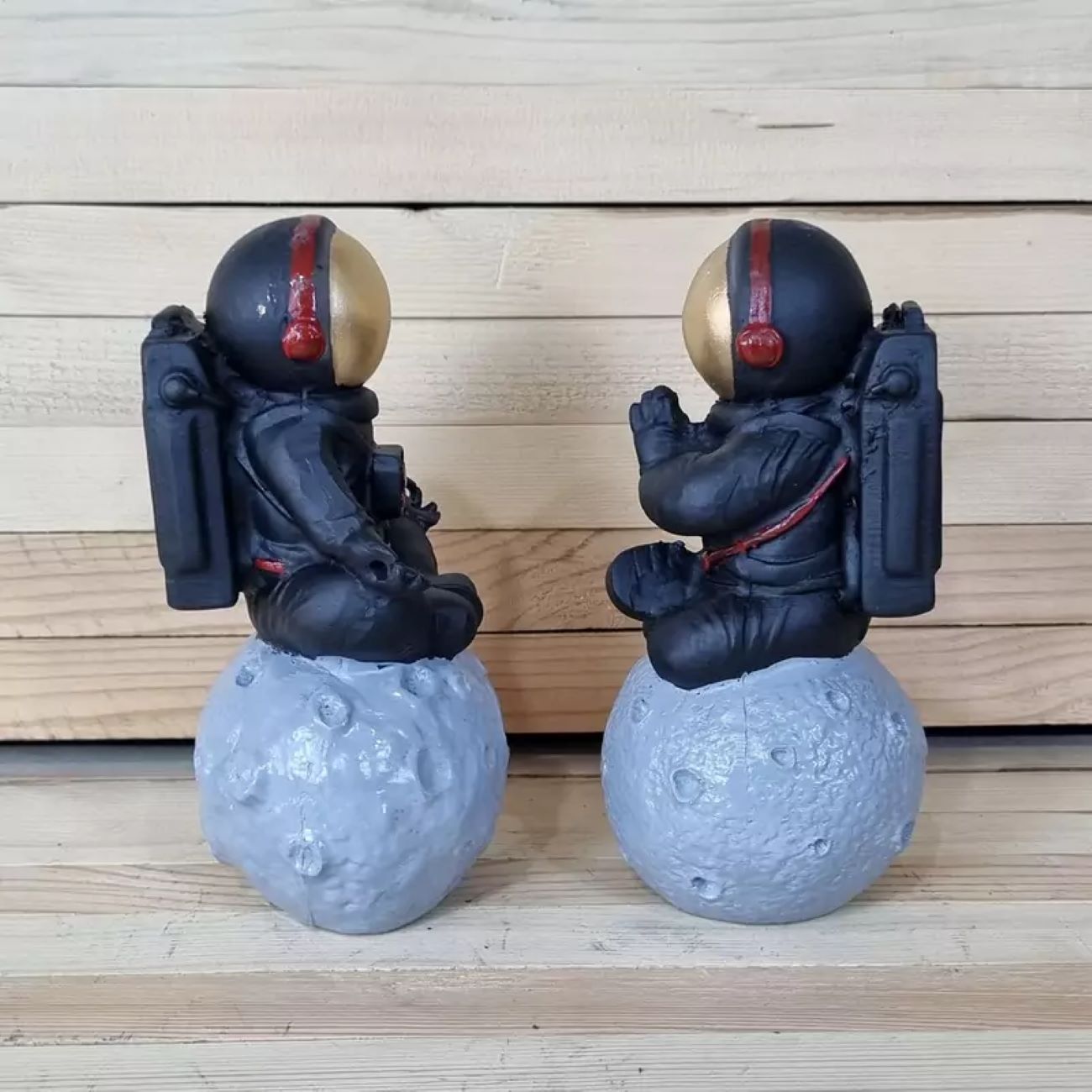 2-Delige Astronauten Model Beeldjesset – Ruimtethema Decoratie