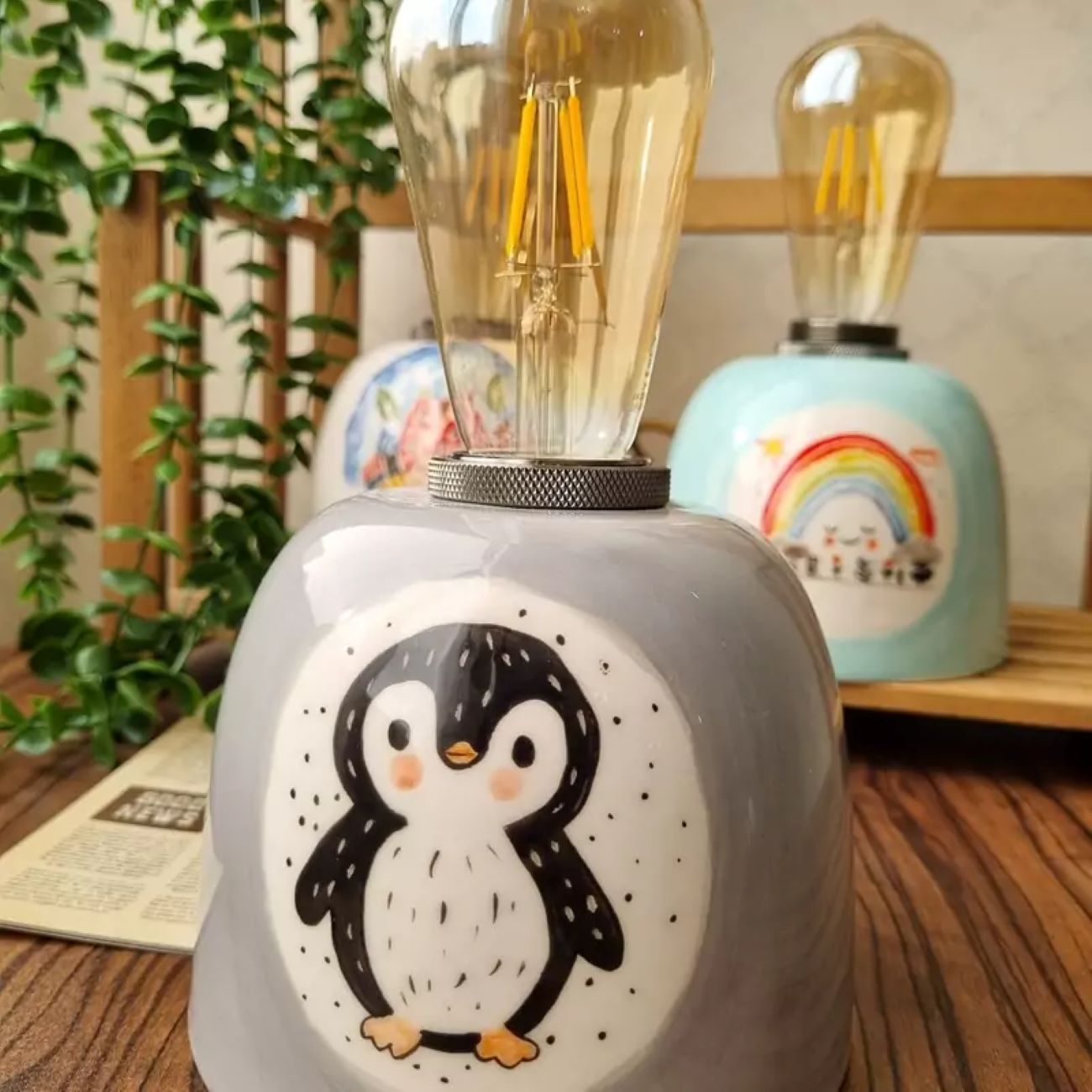 Artistieke Elegantie Handgetekende Tafellamp