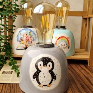 Artistieke Elegantie Handgetekende Tafellamp