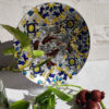 Decoratief Glazen Bord – Handgeschilderd met Glasachtige Kunst & Vijver Ontwerp