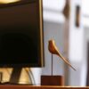 Decoratief Houten Vogel Beeldje – De Perfecte Touch voor Rustieke en Moderne Ruimtes