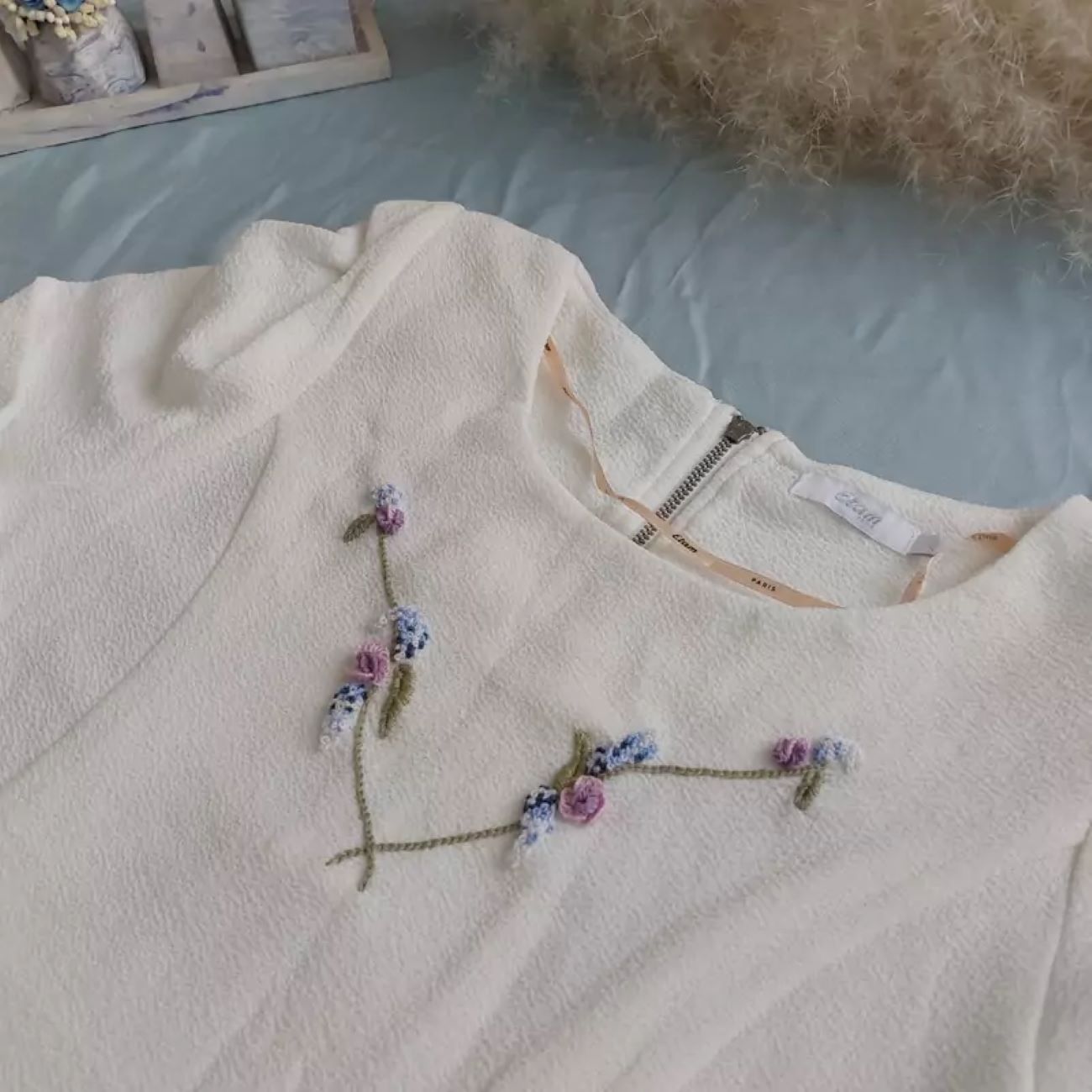 Handgemaakte Witte Damesblouse met Borduursels