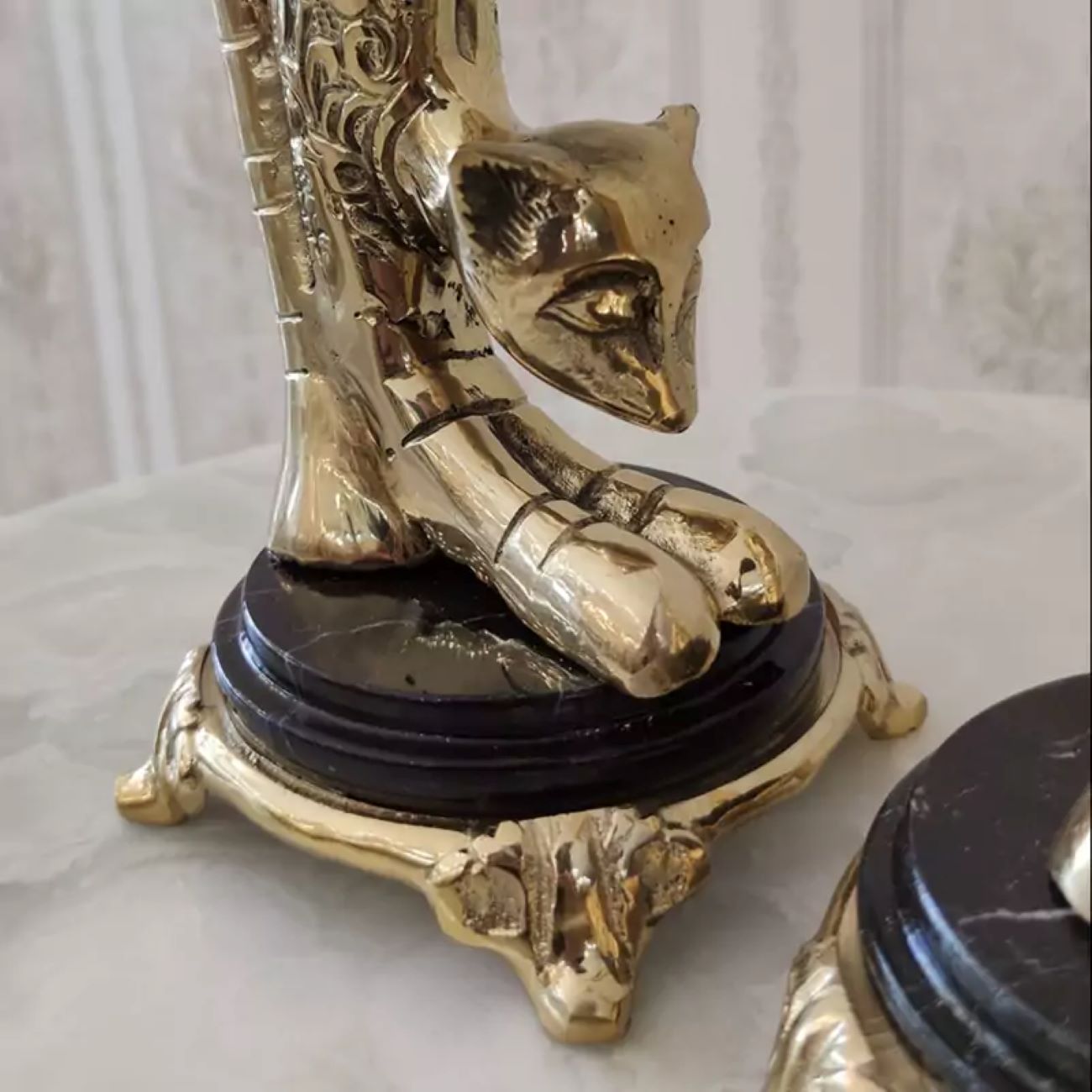 Bronzen Kattenbeelden – Gouden Duo