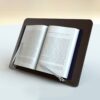 Premium houten boekenhouder – stijlvol, verstelbare standaard voor comfortabel lezen en schrijven