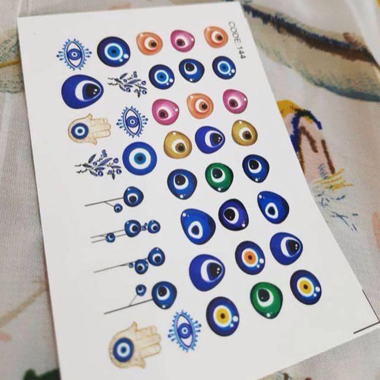 Beschermende Boze Oog Nagelstickers – Stijlvolle & Versterkende Ontwerpen voor Jouw Nagels
