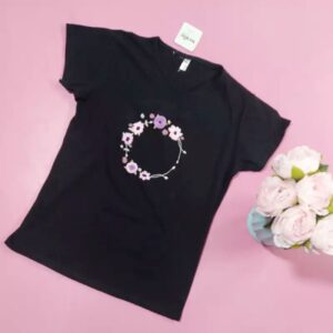Dames T-shirt met Handborduurwerk – Bloemen Zwart
