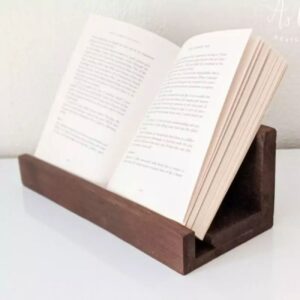 Houten boekenstandaard voor lezen – stijlvol en ergonomische desktopoplossing