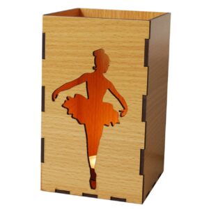 Houten Kandelaar Ballerinaontwerp