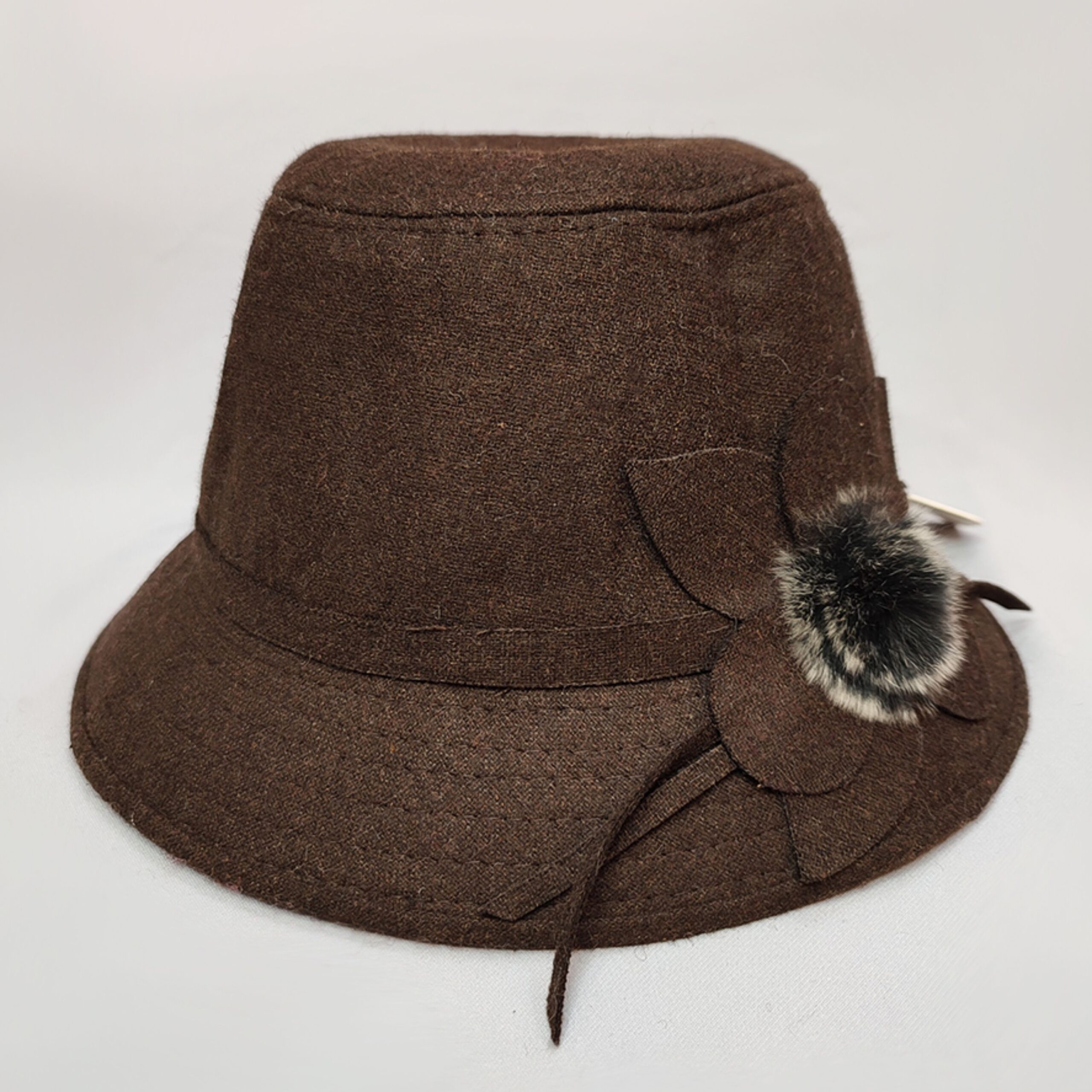 Klassieke Fedora hoed met bloemontwerp – Bruin