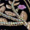 Fluwelen Geborduurd Vest – Zwart met Bloemen