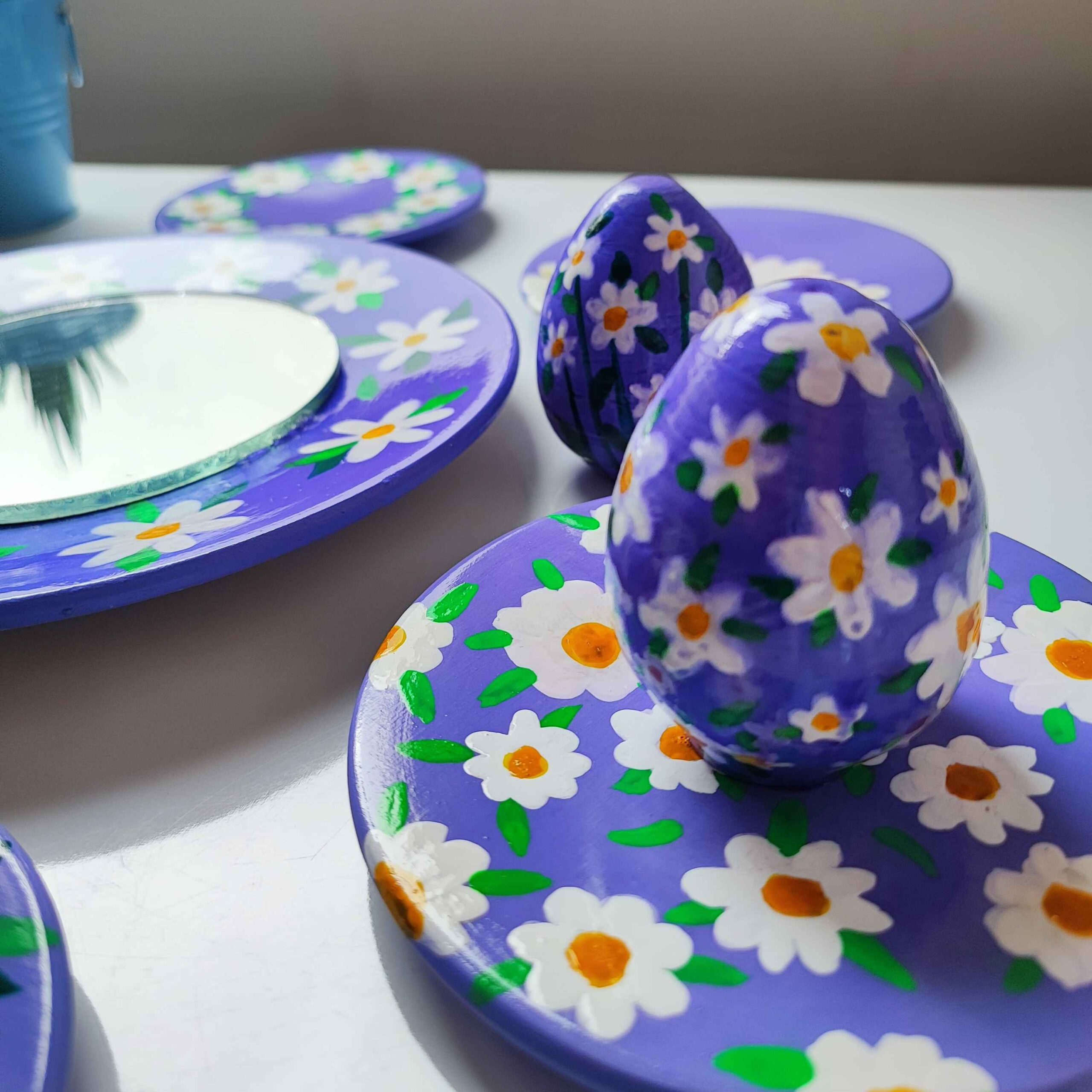 Perzische Nowruz Haft Seen Set met Tijdloos Kamille Bloempatroon Geschilderd Set van 9
