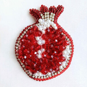 Granaatappel Broche Speld – Elegante Handgemaakte Accessoire voor Vrouwen