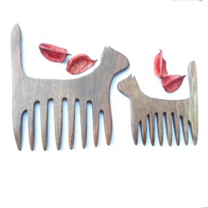 Handgesneden Houten Kam Kat – Rustiek Design