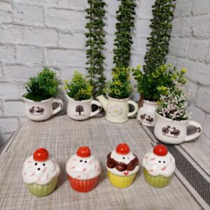 Unieke Keramische Zout & Peperstrooiers – Cupcake Ontwerp