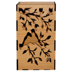 Houten Kandelaar met Kalligrafie