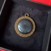 Ambachtelijke Bronzen Ketting met een Harssteen