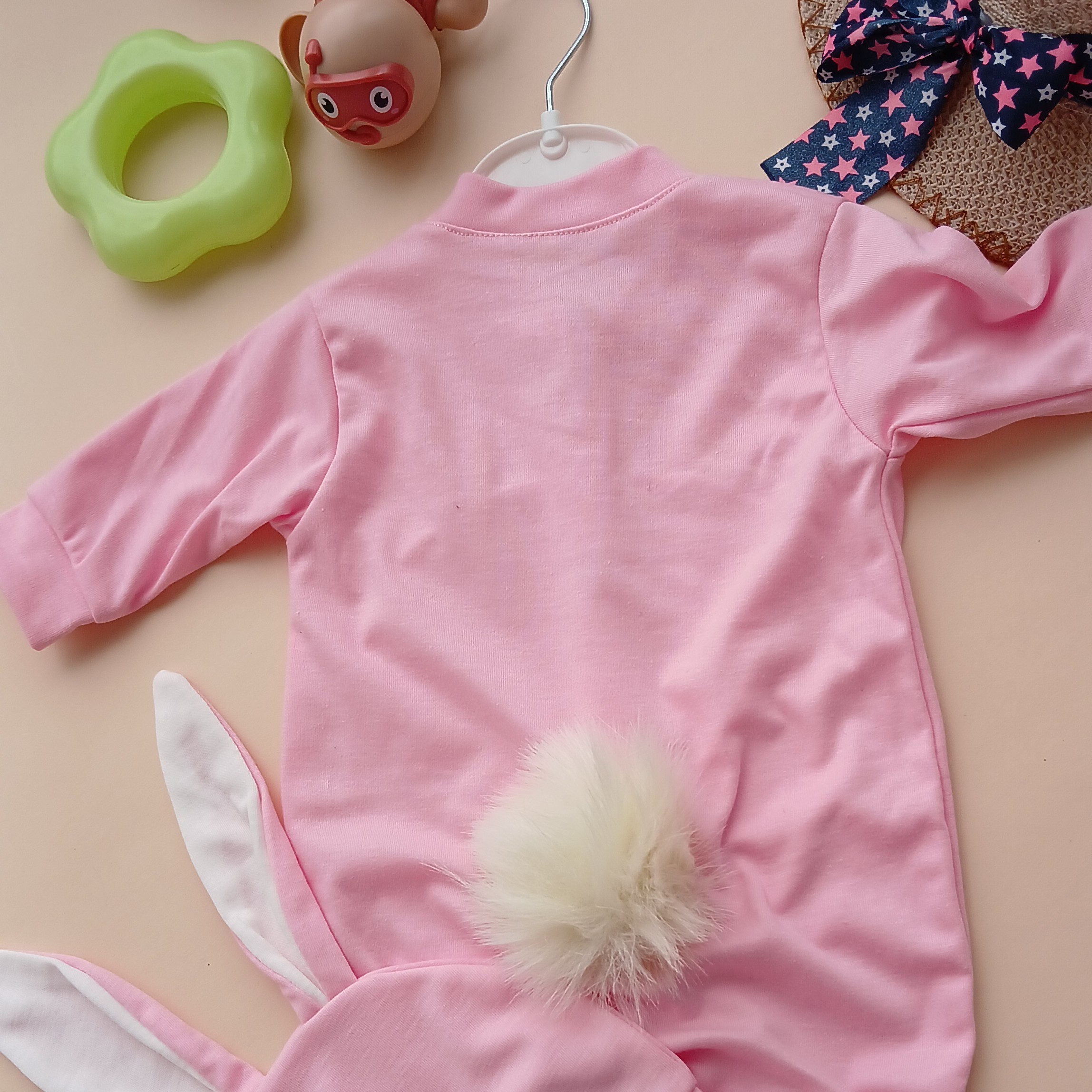 Baby Jumpsuit en Hoed Set – Roze Bunny