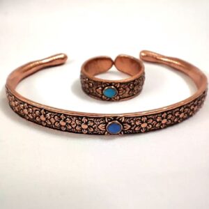 Koperen Armband en Ring Set met Edelsteen – Elegant Traditioneel Ontwerp