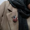 Handgeborduurde Broche – Lieveheersbeestje